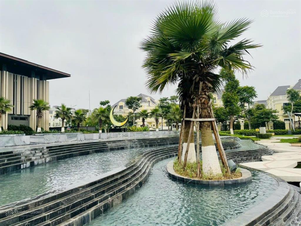 Chủ cần bán nhanh biệt thự song lập siêu đẹp 130,5m² hướng đông nam có tầng hầm  đường rộng 39m
