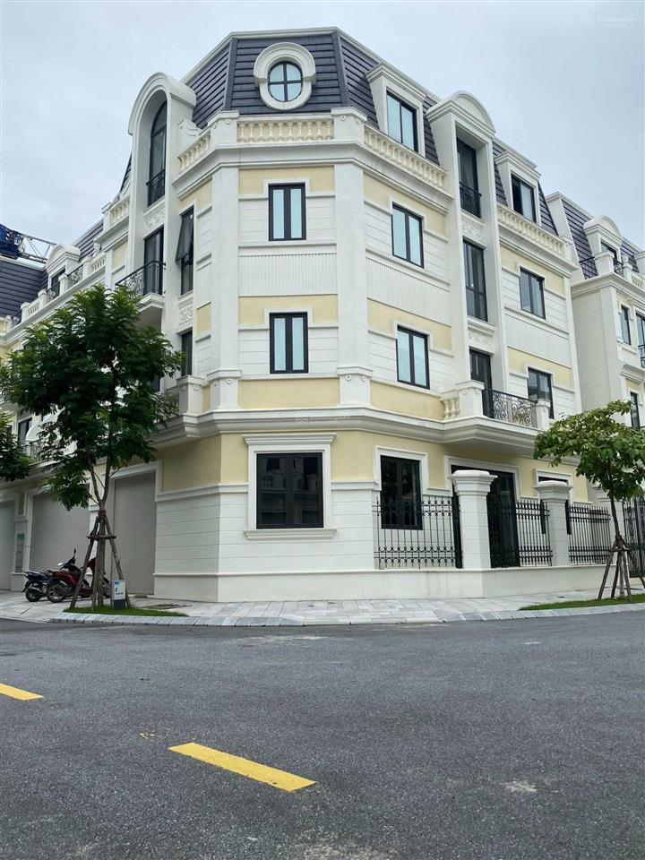 Bán căn 200m2 vị trí kim cương, giá tốt nhất thị trường