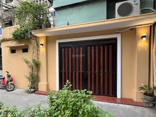 Chính chủ bán nhà tt 8/3 tầng 1 quỳnh mai dt 34/70m kd tại nhà giá 4,5 tỷ