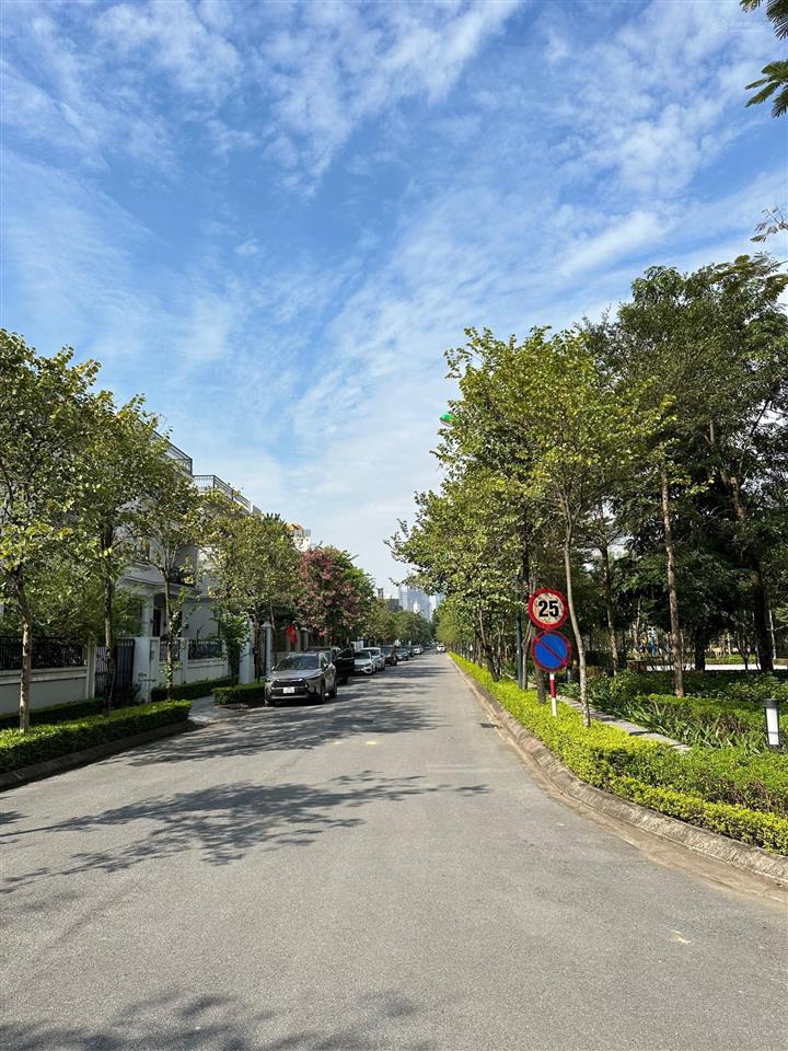 Chính chủ gửi bán biệt thự 412m2 khu k6 ciputra