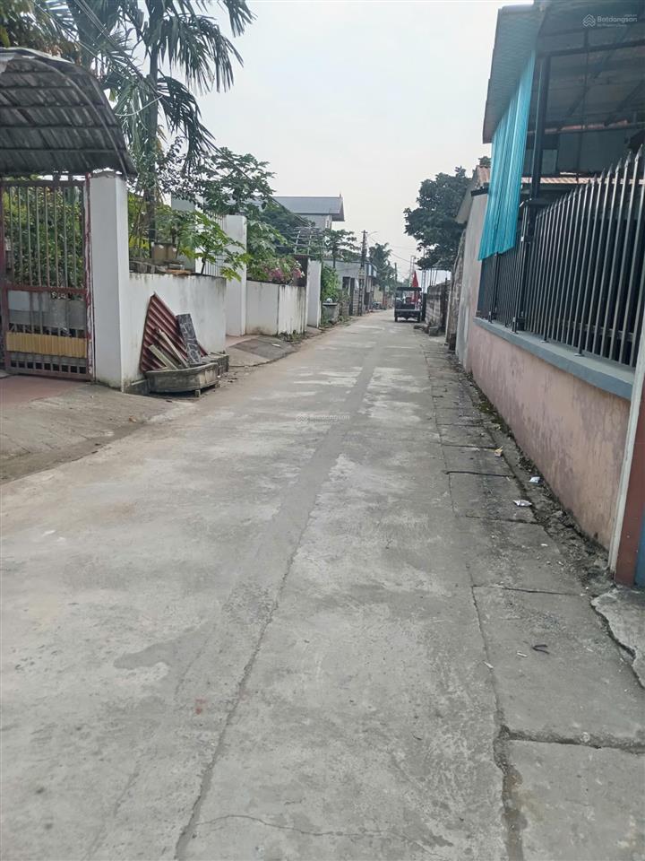 Bán 190m2 lô góc, mặt tiền 10m, ô tô chạy thông