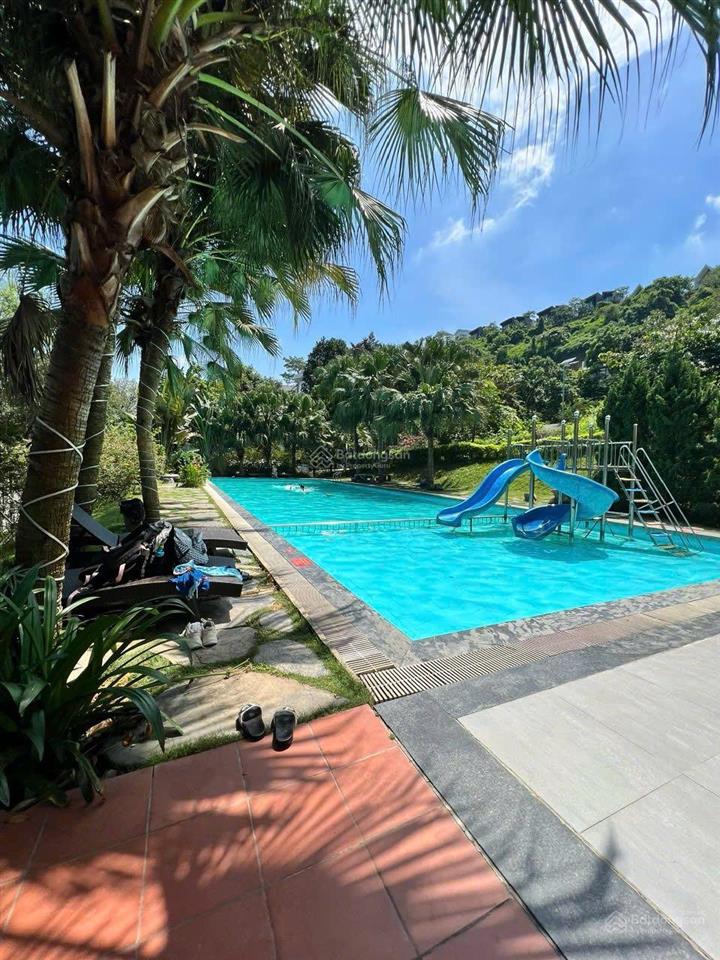 Chính chủ bán biệt thự sunset villas view hồ, căn c103, dt 340m2, giá 15tr/m2,  0965 190 ***