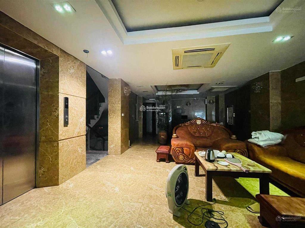 Tòa nhà mặt phố bùi thị xuân, 77m2 xây 7 tầng thang máy, giá 48 tỷ