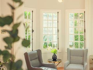 Cần bán nhà mặt phố hà trung, dt 106m2, mt 4,5m, hậu 4,7m, xây 2 tầng, sau có ngõ