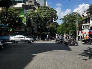 Cần bán nhà mặt phố lê quý đôn 
hai bà trưng cực đẹp (chính chủ  mtg)