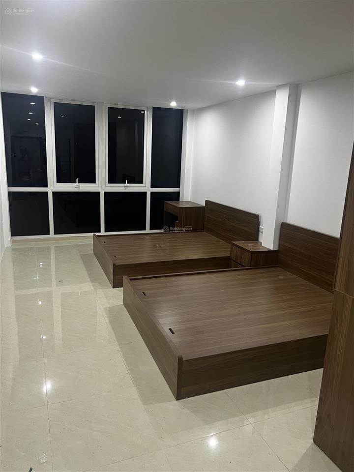 Cần bán nhà mặt phố lê quý đôn 
hai bà trưng cực đẹp (chính chủ  mtg)