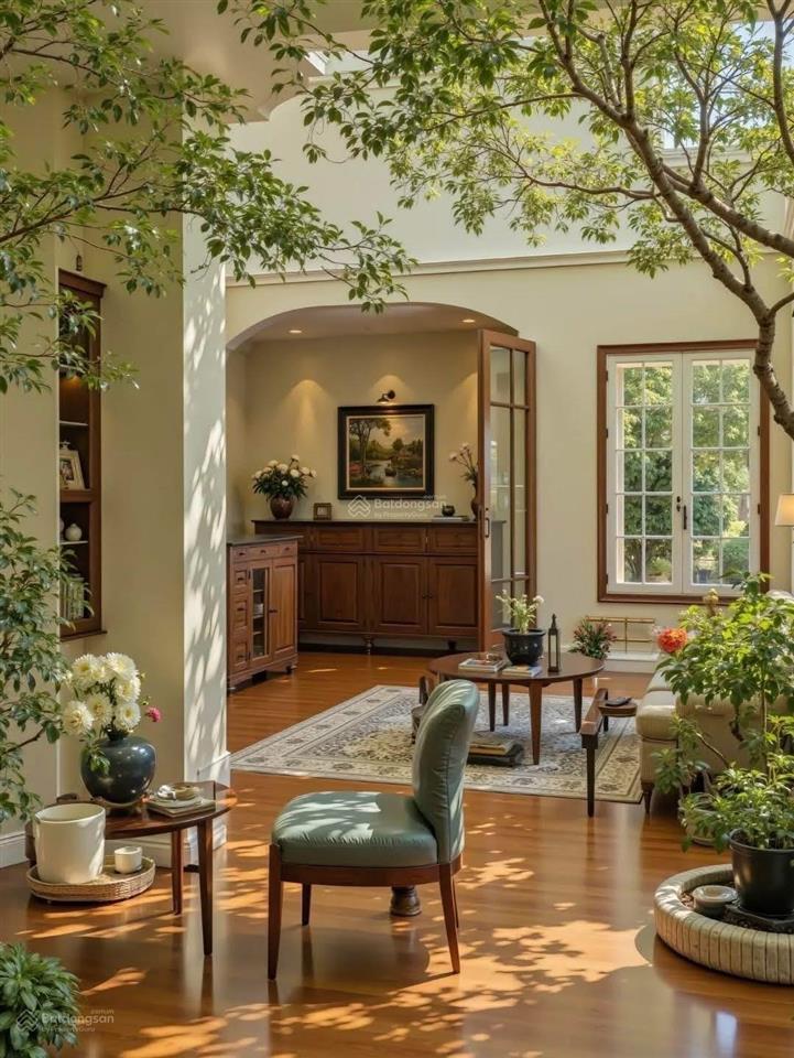 Cần bán khách sạn mặt phố thanh hà, 225 tỷ, 172m2, 8 tầng, giá 205 tỷ,  0916 044 ***