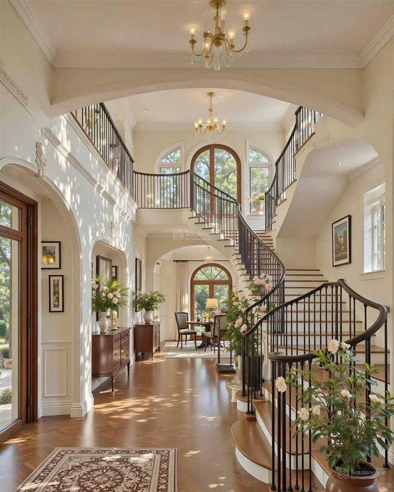 Cần bán tòa nhà mặt phố ngô thì nhậm, dt 150m2, mt 6,1m, xây 9 tầng, giá 266 tỷ