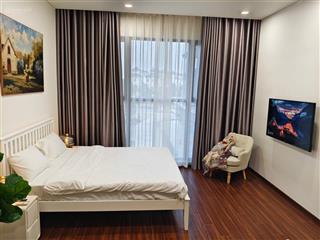 Siêu phẩm studio tòa h3 dt 32m2, full nội thất, view sông, hướng bc đông bắc, giá bán chỉ còn 2tỷ25