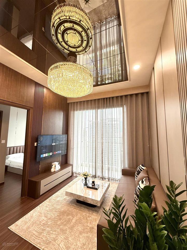 Còn một căn duy nhất 2n2wc tòa h1 tầng đẹp full nội thất, hướng tn, view nội khu, giá bán 4 tỷ2