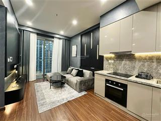Cơ hội cuối  mua căn 1pn + tòa m1 tầng trung, view đn full nội thất đẹp, 43m2 sẵn sổ  giá 3.22tỷ