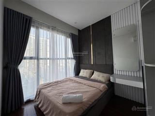 Giá hời bao phí  căn 2n toà m2 tầng 09 view đb thoáng, full đồ 63m2 sẵn sổ  chỉ 4.53tỷ bao phí