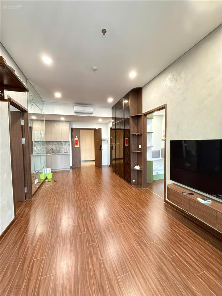 Hàng hot! căn 2n tòa m3, tầng trung view thoáng đb, full nội thất 61m giá bán chỉ 4 tỷ 530
