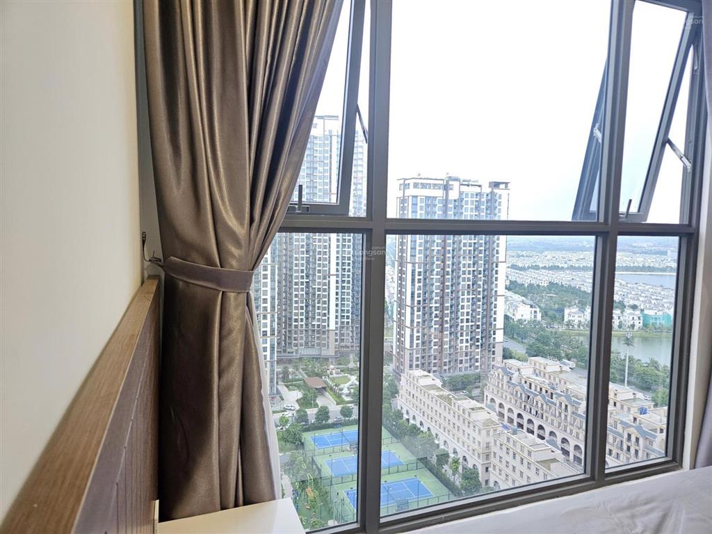 Hàng hiếm! căn 2n toà h1 view công viên, nguyên bản 55m, tầng 08 sẵn pass giá bán 4 tỷ 260