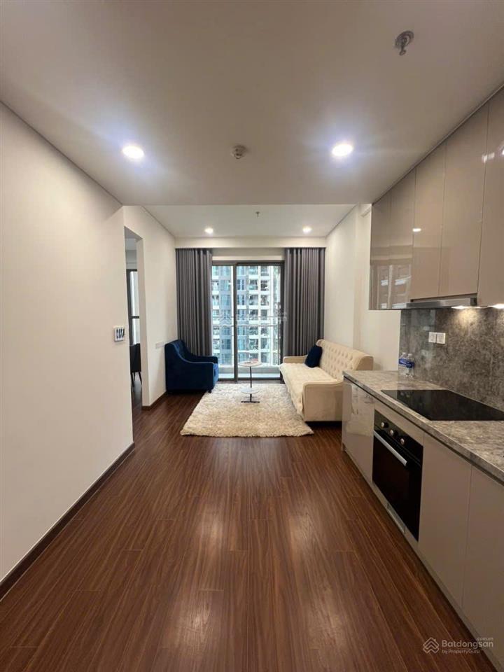 Ch góc view công viên! căn 2n+ tòa m2, tầng trung căn góc, có đồ rời 63m giá bán 4 tỷ 750