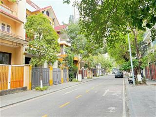 Cho thuê biệt thự hapulico complex, 70triệu, 140m2x 3,5 tầng, 5pn, 4wc, nội thất cơ bản tại hà nội