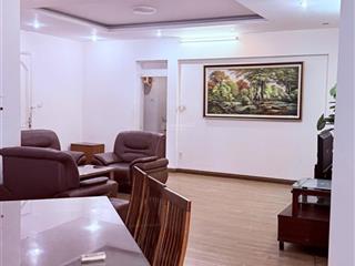 Bán cc tại khu đô thị trung hòa  nhân chính, 10,5 tỷ, 122m2, ban công đông nam, 3pn 2wc