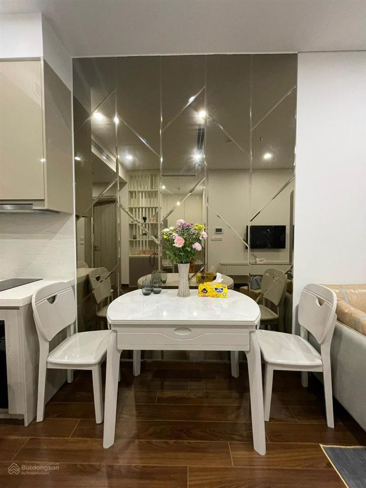 Cc bán masteri tòa d 1pn+ 42.5m2, 3.8 tỷ, full đồ đầu tư 250tr, sẵn sổ