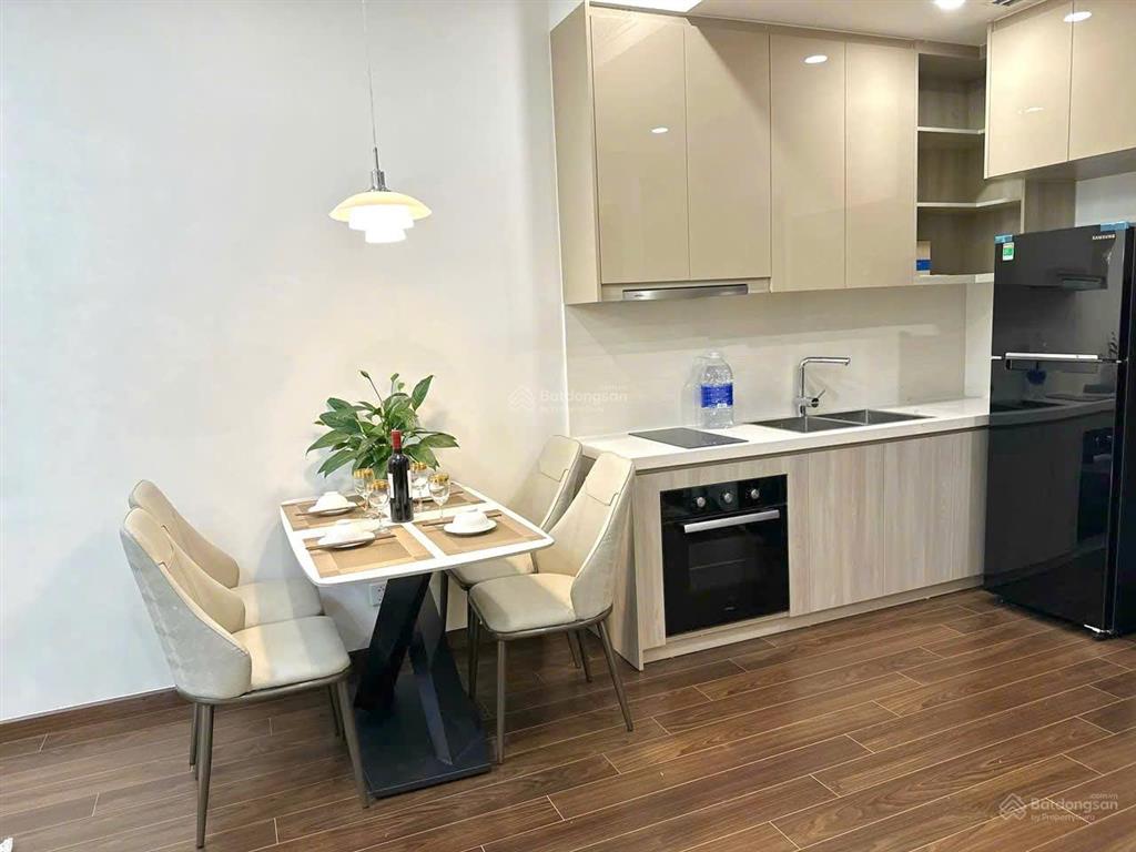 Tôi bán gấp căn 1pn+ 43m2, 2 tỷ 885tr, tầng 16 full đồ đầu tư hơn 250tr sẵn sổ tòa s4 smart city