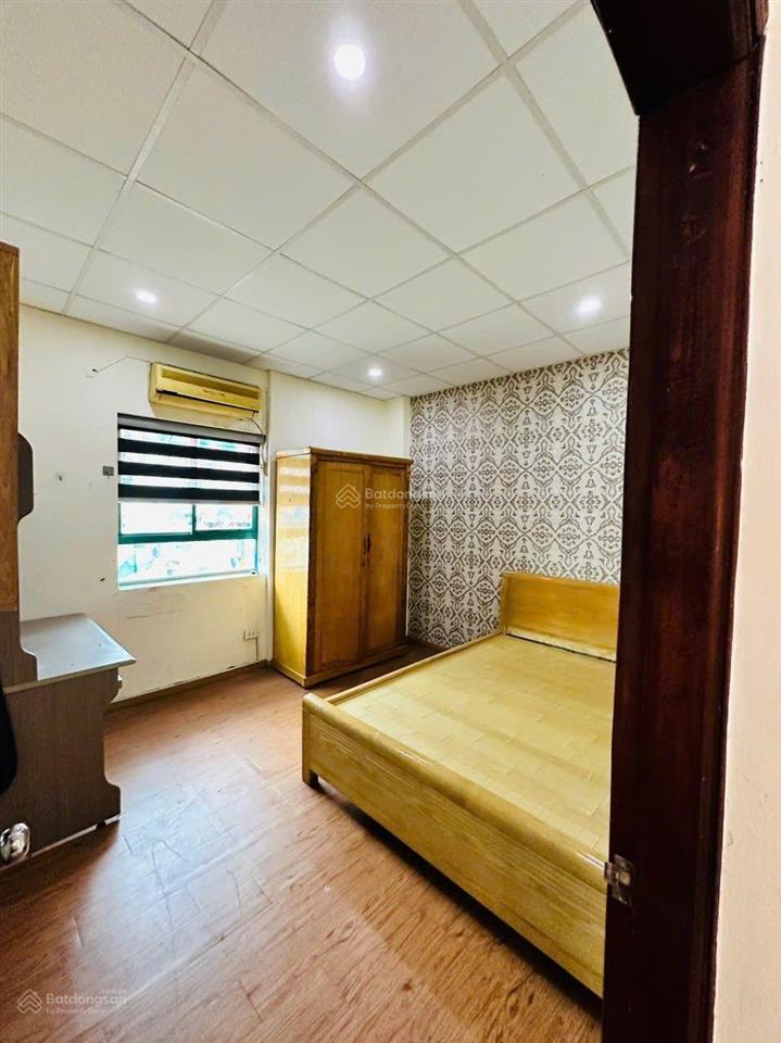 Cho thuê căn hộ 60 m2 tòa n5 khu trung hòa nhân chính. nội thất cơ bản giá 8 triệu/tháng