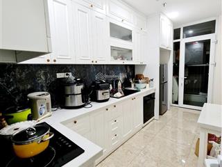 Bán căn hộ a10 nam trung yên. 102m2  03pn  2wc  full đẹp  7.7 tỷ