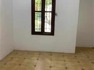 Cho thuê văn phòng 35m2 khép kín tầng 3 nv9 trung hòa nhân chính 0974 681 ***