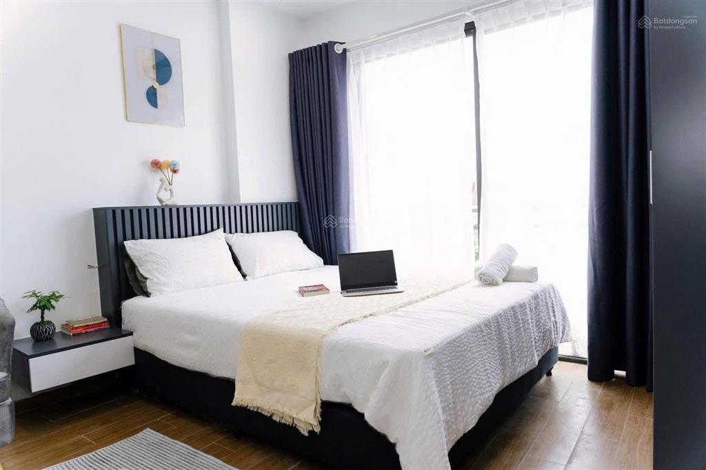 Bán khách sạn mặt phố đào duy từ 80m2 xây 8 tầng thang máy , mặt tiền 6m , 12 phòng khách sạn