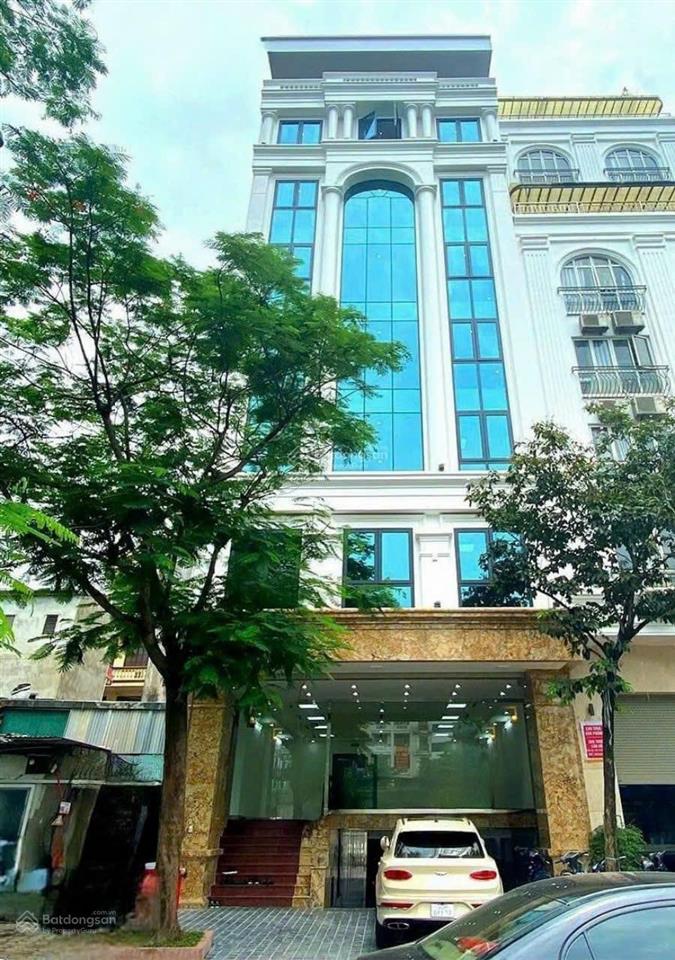 Bán tòa nhà văn phòng mặt phố nguyễn chí thanh, dt 135m2 x 10 t có hầm, mt 6,5m
