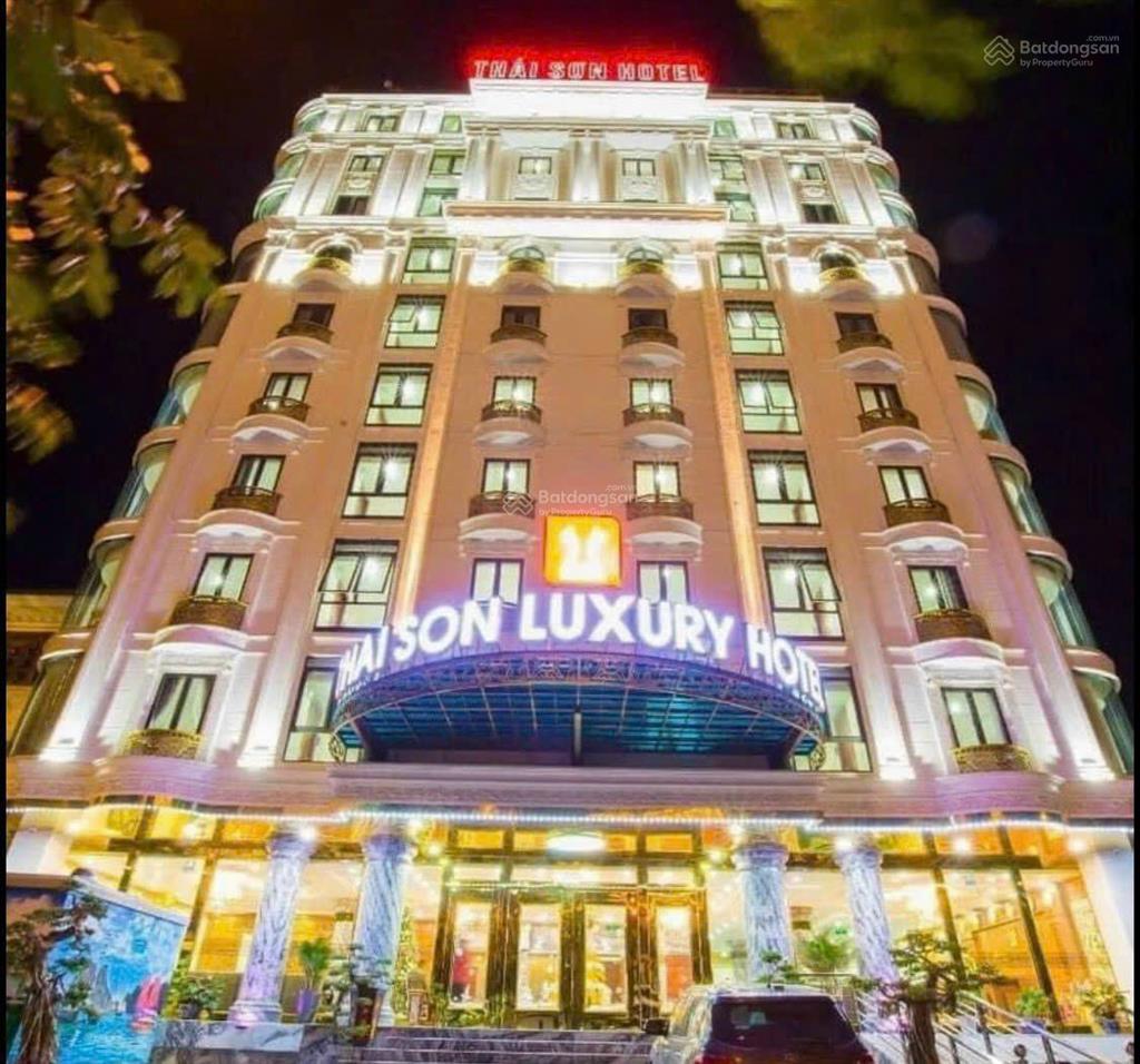 Bán căn hoa hậu sổ đỏ chính chủ mặt phố triệu việt vương , dt 270m2 x 7t , mt 12m , 1 sổ 1 chủ