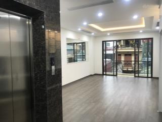 Chính chủ cần bán nhà phân lô cát linh,phường cát linh,quận đống đa 37mx7t lô góc 14 tỷ