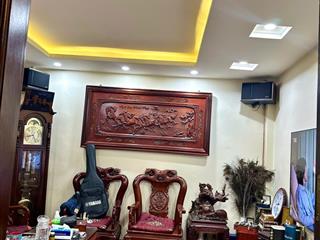 Cc cần bán nhà phố thịnh quang,tây sơn,đống đa 49mv,x 4 tầng còn đẹp 4 ngủ nội thất đầy đủ 9,3 tỷ