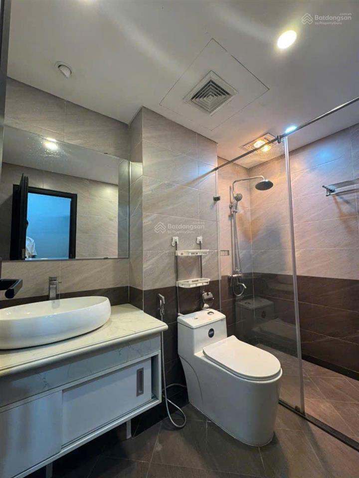 Bán tòa nhà cho thuê phố tôn đức thắng, văn chương 70m2 lô góc 16 phòng khép kín ôtô vào nhà 23,8tỷ