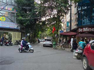 Bán đất phường phú thượng gần ciputra. diện tích sổ đỏ 106m2, mặt tiền 6,6m  ô tô vào đất. vip