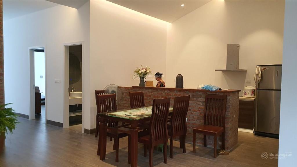 Bán nhà đường bắc biên, ngọc thuỵ long biên, hn. 200m2, giá bán 247 tr/m2.  kiều thuý 0949 170 ***