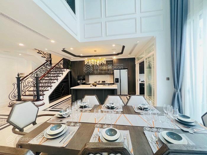 Bán nhà mặt ngõ phố trung kính hơn 30 tỷ 70m2 mt 5m xây mới 7t tm 2 mặt thoáng đường 3 ô tô tránh