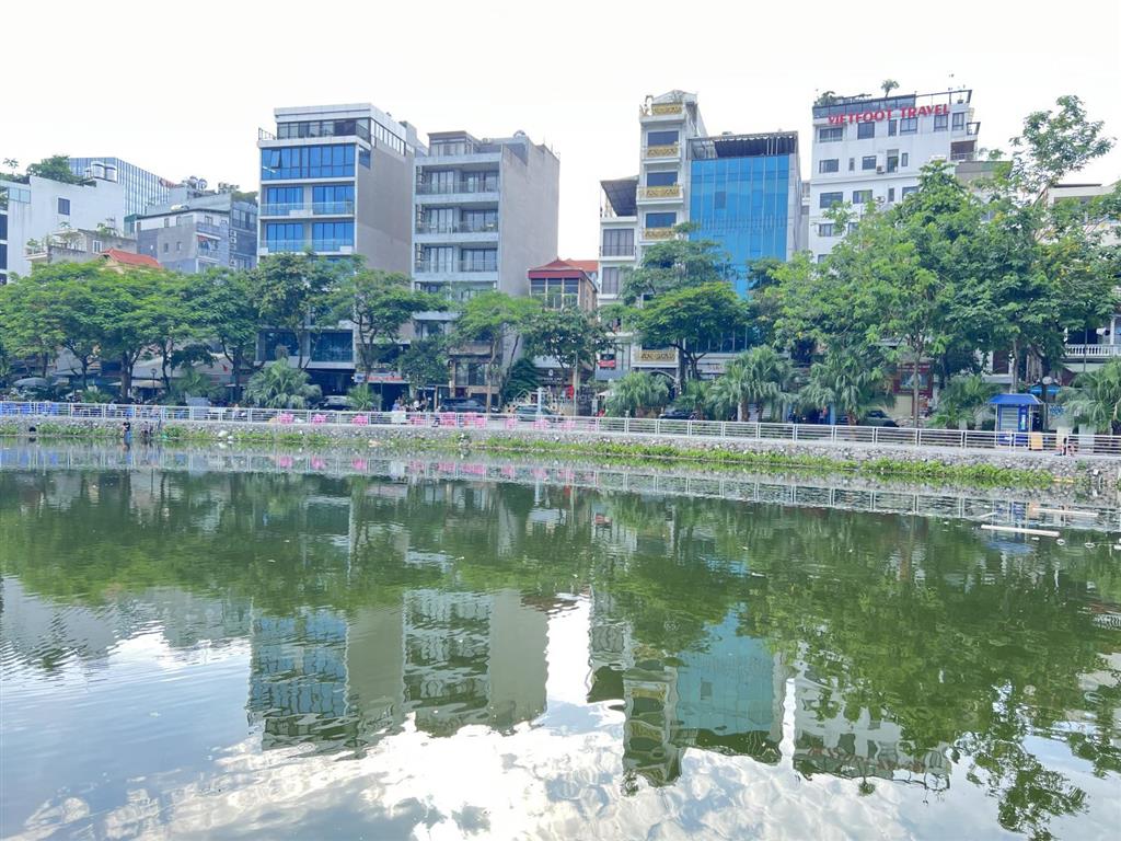 Bán nhà phố trịnh công sơn view đại lộ cảnh quan sông hồng, hồ tây 130 tỷ 205m2 xây 8 tầng 400tr/th