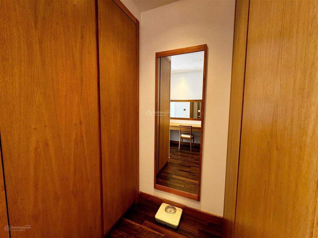 Bán nhà phố trịnh công sơn view đại lộ cảnh quan sông hồng, hồ tây 130 tỷ 205m2 xây 8 tầng 400tr/th