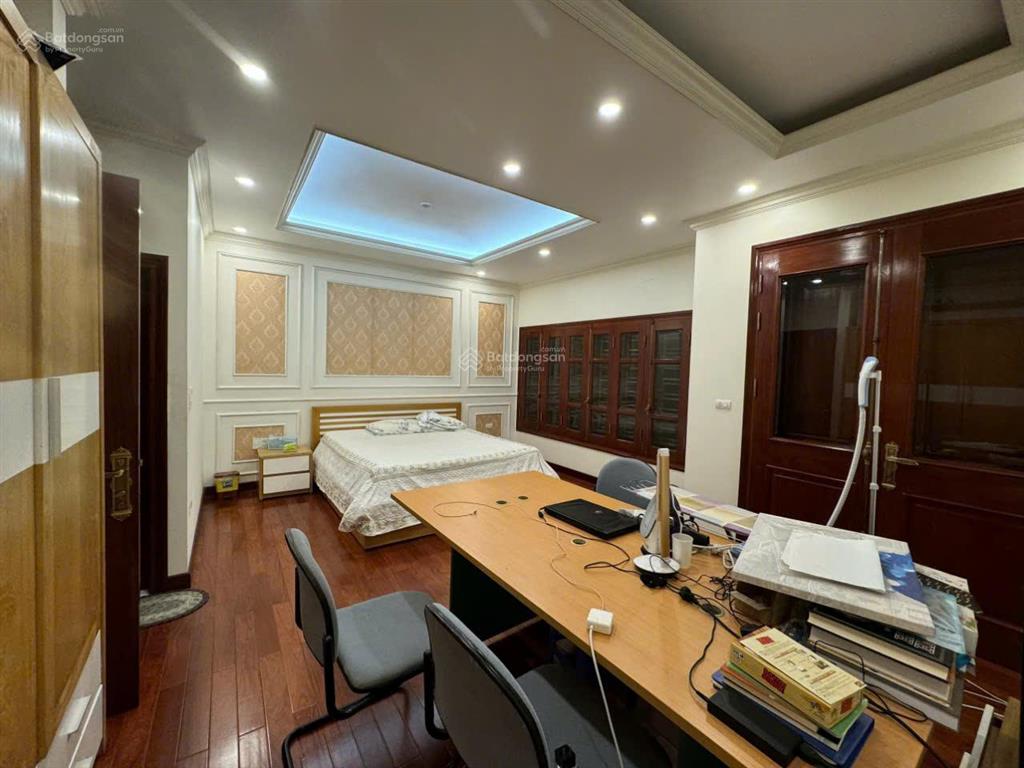 Bán gấp biệt thự gần big c thăng long, vinhome greenbay 59 tỷ/165m2 xây 5 tầng có hầm đường 12m