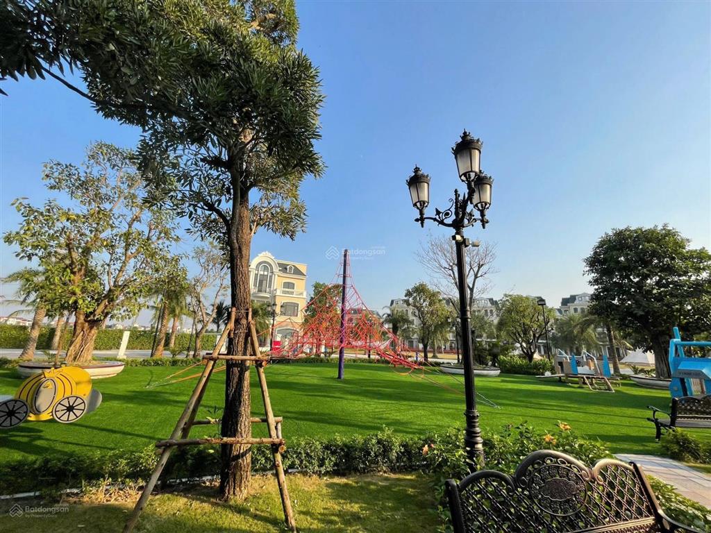 Chính chủ cần bán căn liền kề 65m2 phân khu cọ xanh chỉ với 8.5 tỷ rẻ nhất vinhomes ocean park 2