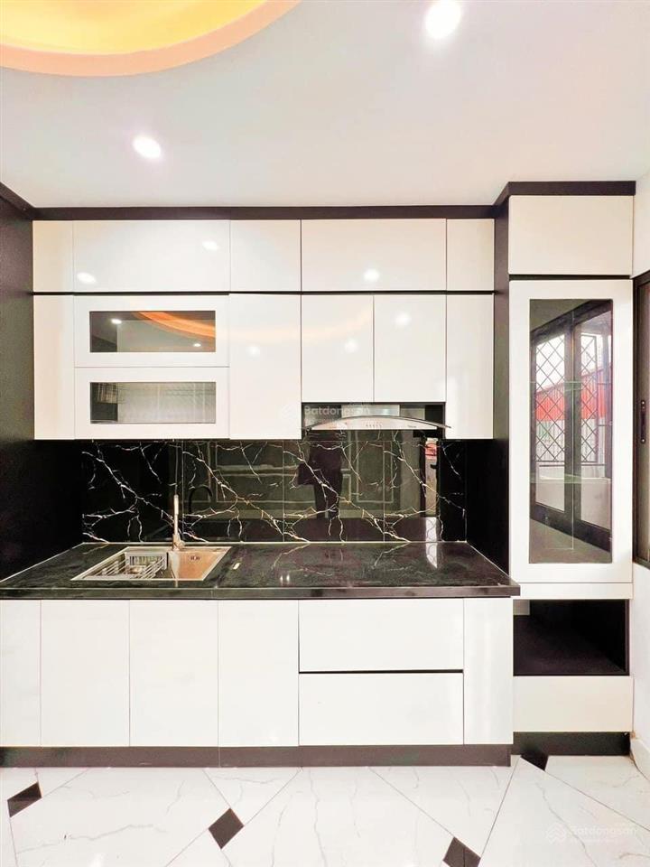 (ảnh thật, giá thật) bán nhà phân lô vip thang máy ngõ phố trại cá trương định giá nhỉnh 12 tỷ