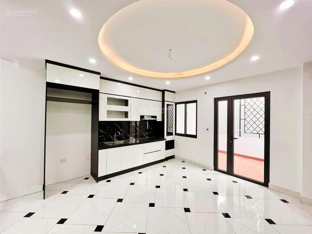 (ảnh thật, giá thật) bán nhà phân lô vip thang máy ngõ phố trại cá trương định giá nhỉnh 12 tỷ