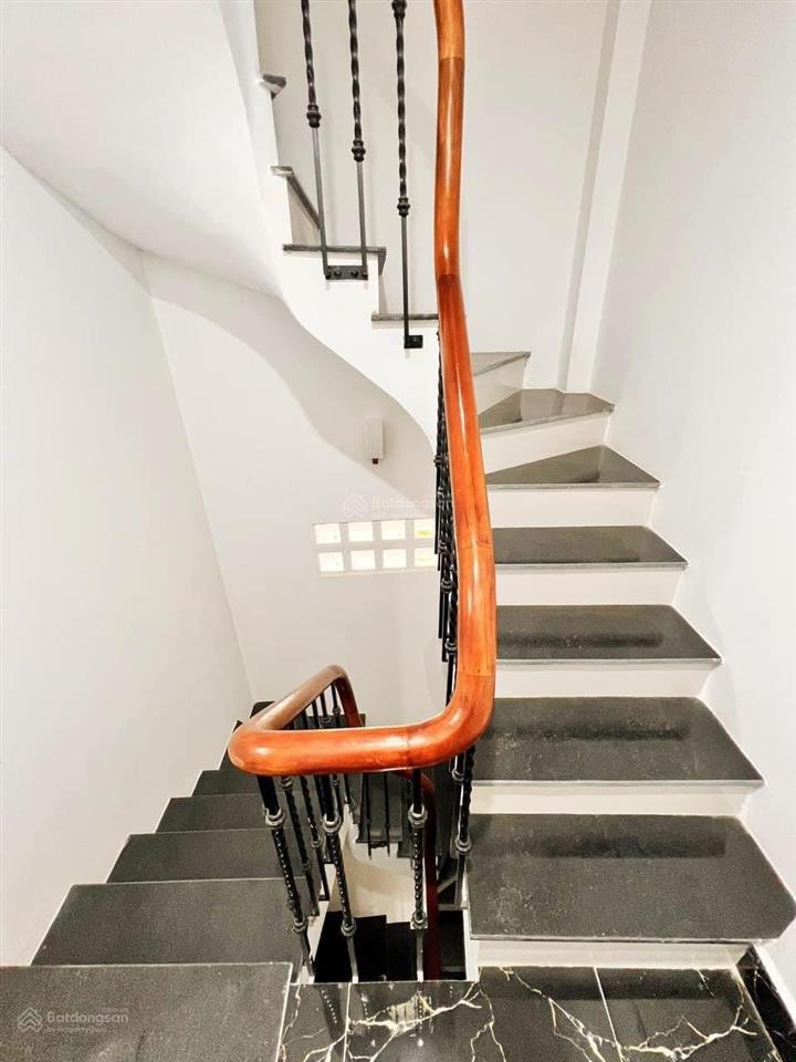 (ảnh thật, giá thật) bán nhà phân lô vip thang máy ngõ phố trại cá trương định giá nhỉnh 12 tỷ