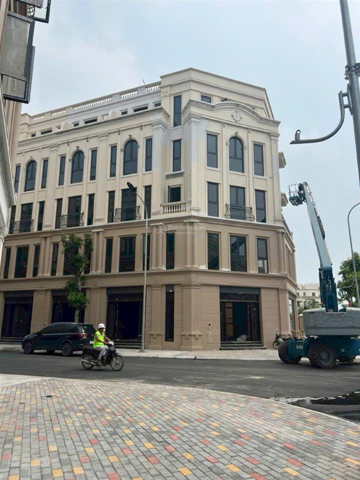 Chính chủ cần bán căn liền kề thiên nga 4 trục đường lớn 40m và chung cư giá tốt nhất thị trường