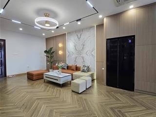 Nhưng lại căn cc tòa green park dương đình nghệ, 105m2, 3pn, giá cần tiền gấp. 0976 464 ***