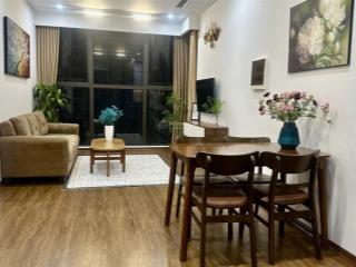 Bán rất gấp căn hộ 3pn 2wc 121m2 tại tòa 17t11 hoàng đạo thuý, cầu giấy, hà nội, giá 9,8 tỷ