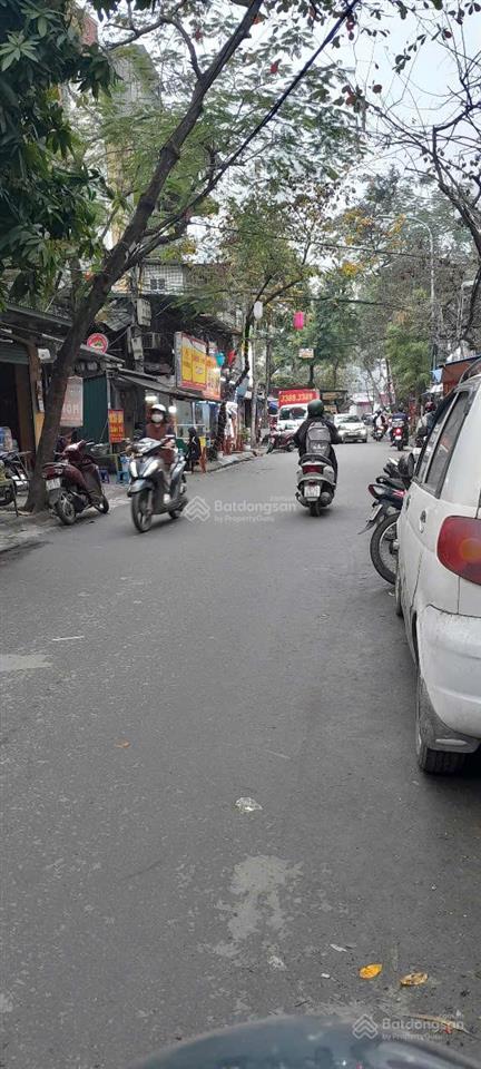 Bán nhà phân lô 3,5 tầng nhà cũ mặt ngõ 385 đường hoàng quốc việt