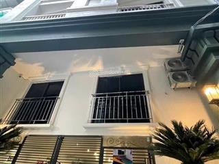 Bán tòa chdv 10 tầng 30 phòng nhật chiêu gần hồ tây 150m2 mt10m giá tốt