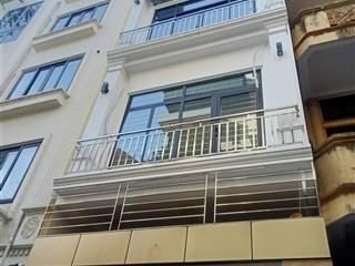 Bán nhà trong khu thị trấn trôi hoài đức hà nội dtsđ 35m2 x 5t, mt 3,6m. giá 5,8 tỷ.  093601196