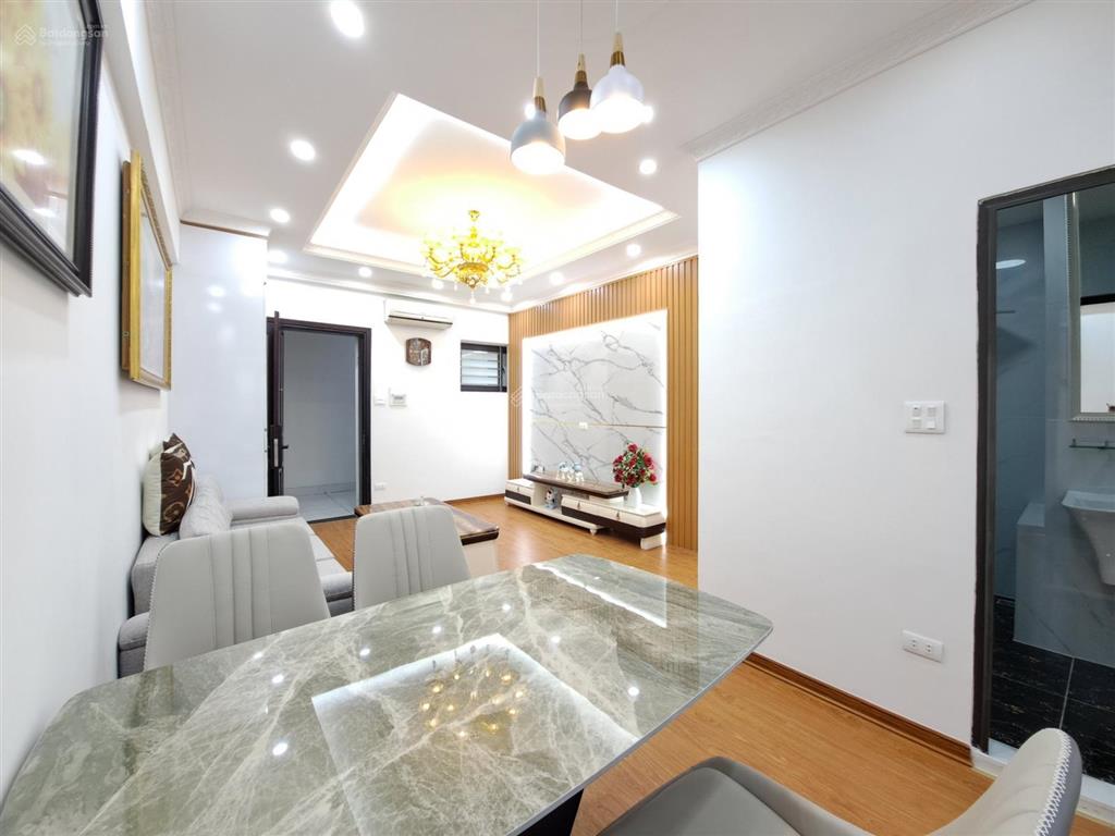 Bán cc 2pn 2wc giá cực chất 5,59 tỷ, 63m2 tại hoàng đạo thúy, trung hòa, cầu giấy, hà nội