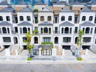 Biệt thự ciputra 3. vị trí khu lõi 149,6m2 x 4 tầng. mặt tiền 8m. đối diện lotte mall. giá 61 tỷ
